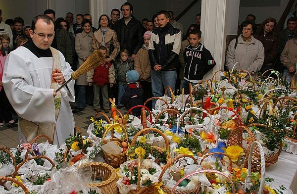 Wielkanocne obrzędy, zwyczaje i tradycje