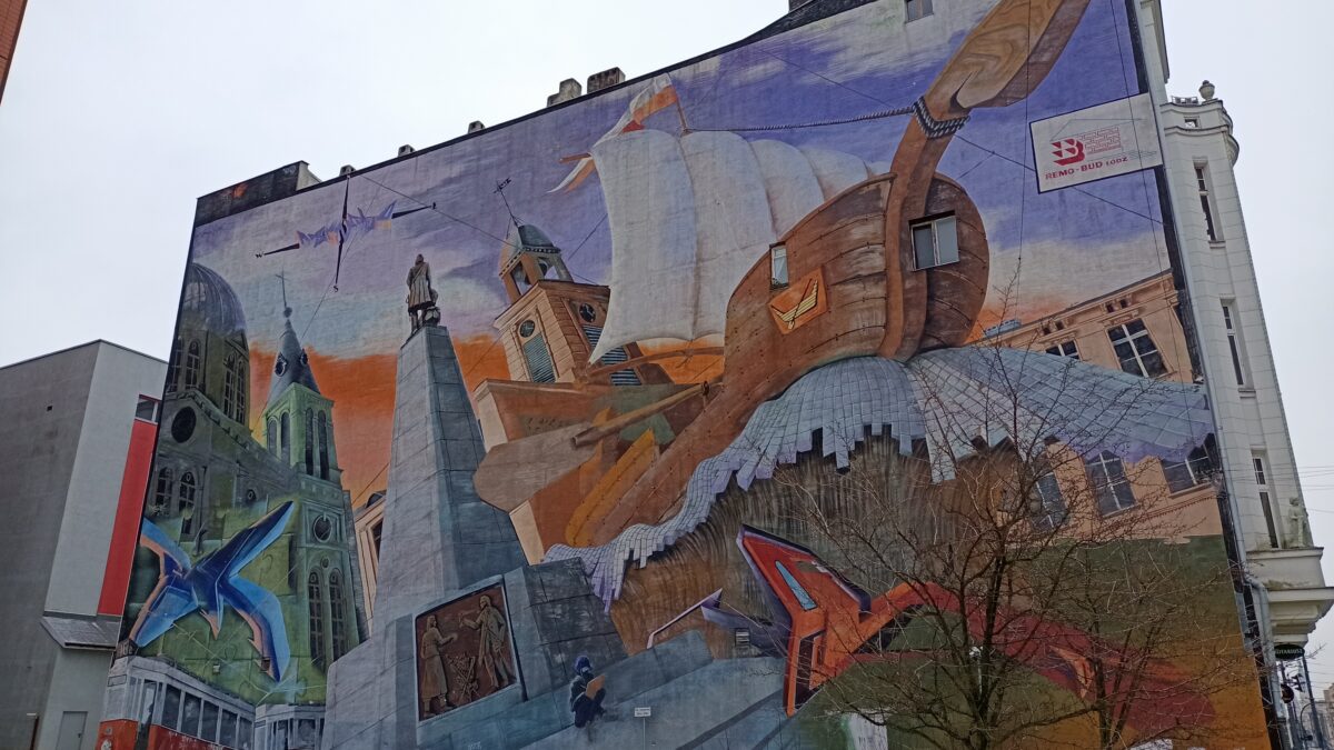 Najstarszy mural z charakterystycznymi elementami Łodzi